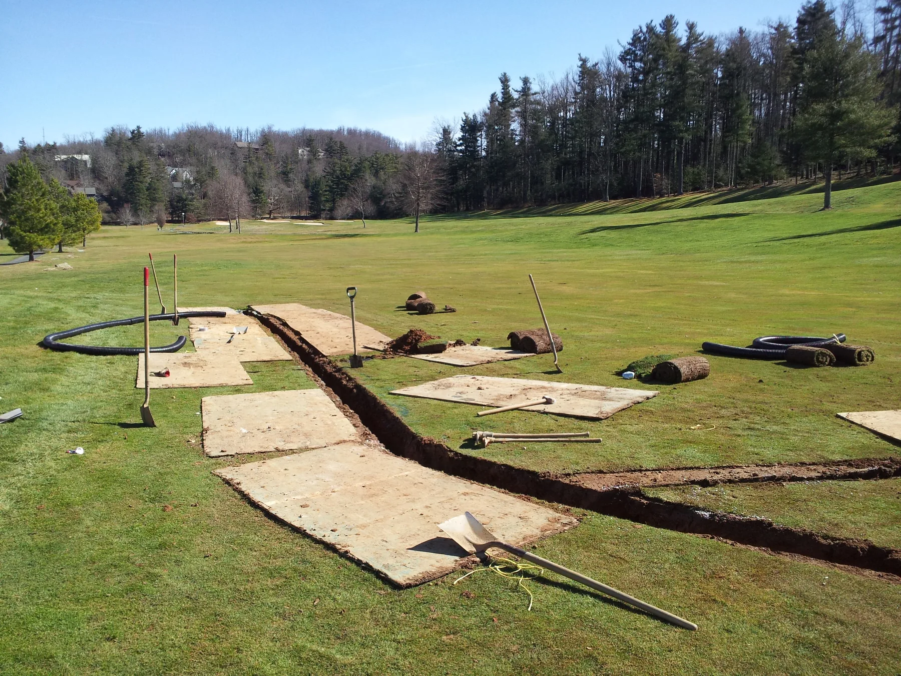 Wide layout of protected trenches and sod